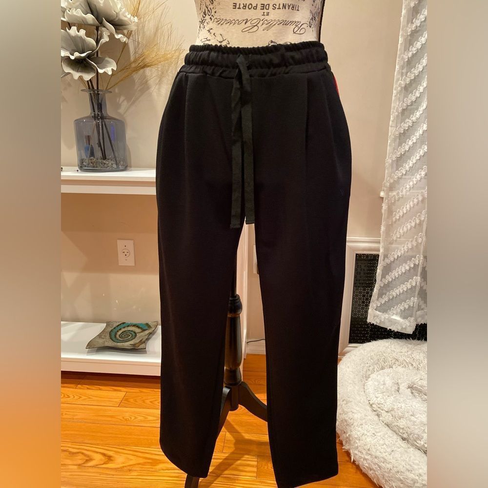 Black pants 